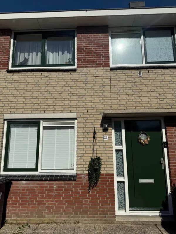 WhatsApp-Image-2025-05-26-at-15.58.57-1-600×800